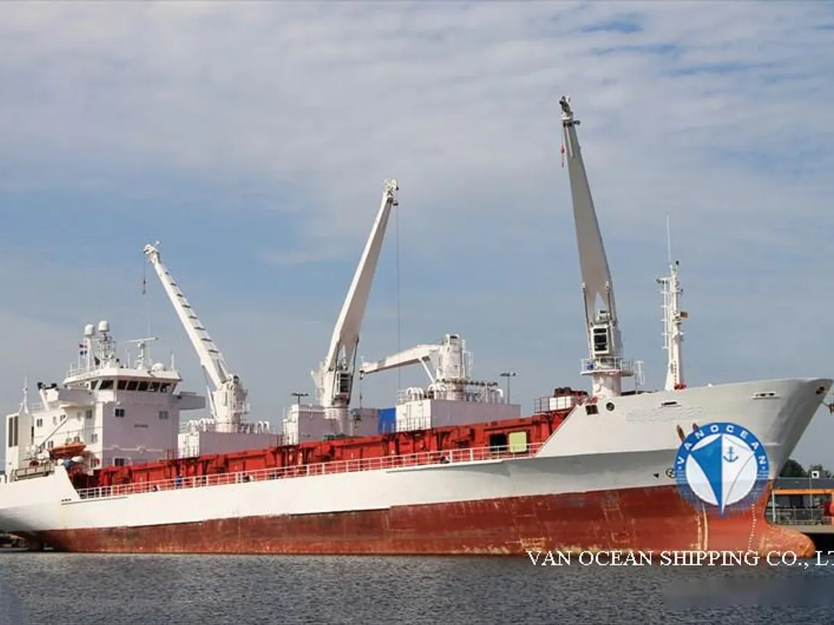 Kapal peti sejuk untuk dijual