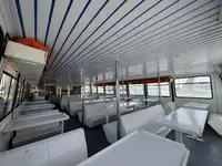 Kapal pelayaran untuk dijual