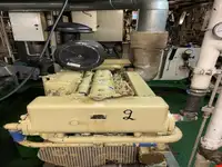 Kapal penumpang untuk dijual