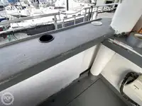 Kapal pelayaran untuk dijual