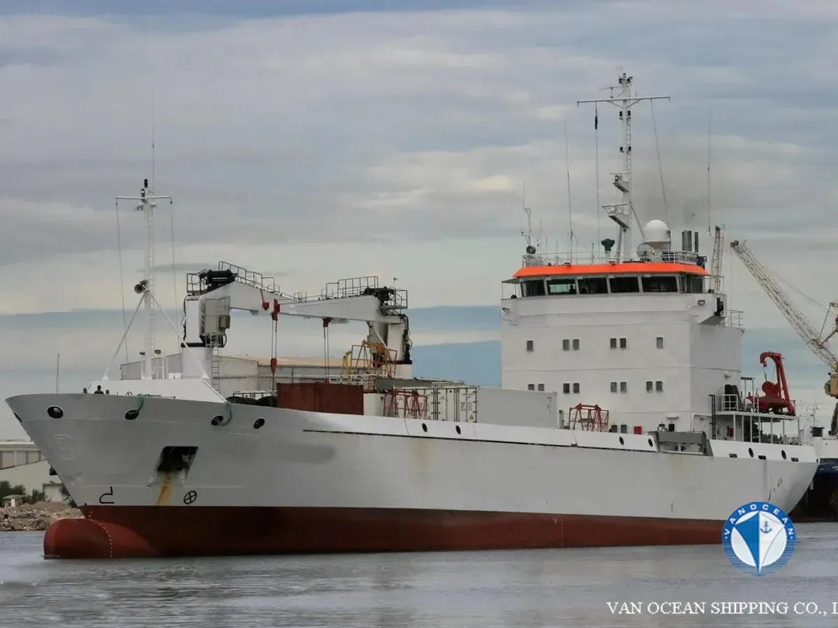 Kapal peti sejuk untuk dijual