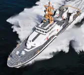 Kapal rondaan untuk dijual