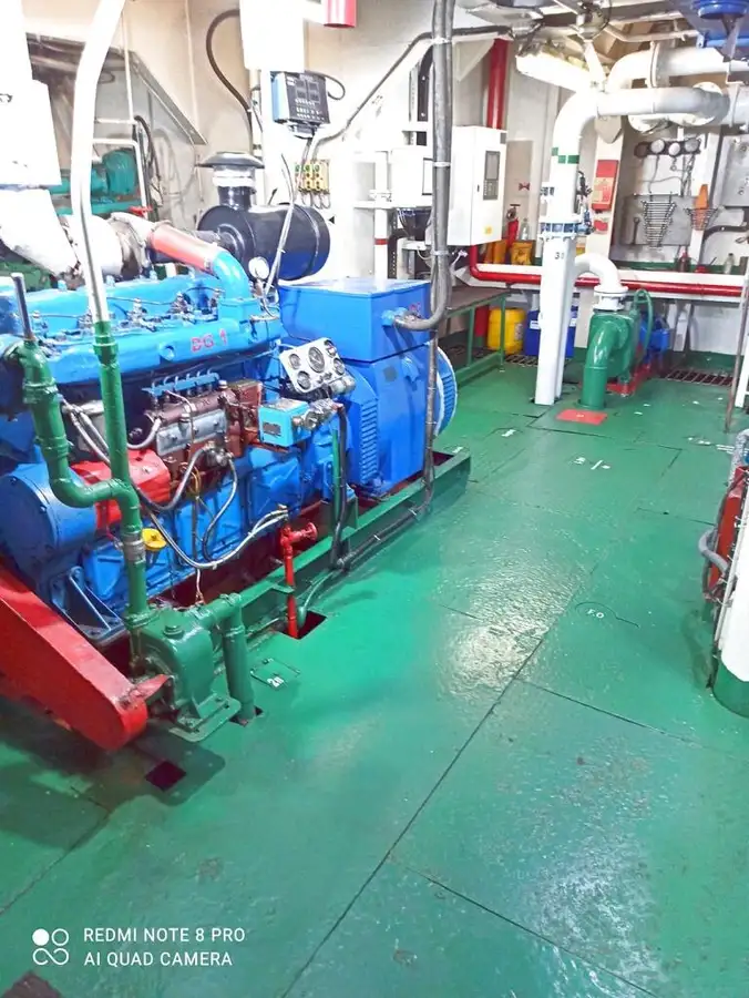 Kapal pengangkut pukal untuk dijual