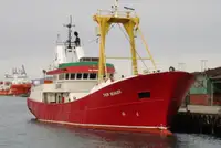 Kapal kerja untuk dijual