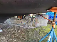 Kapal pelayaran untuk dijual