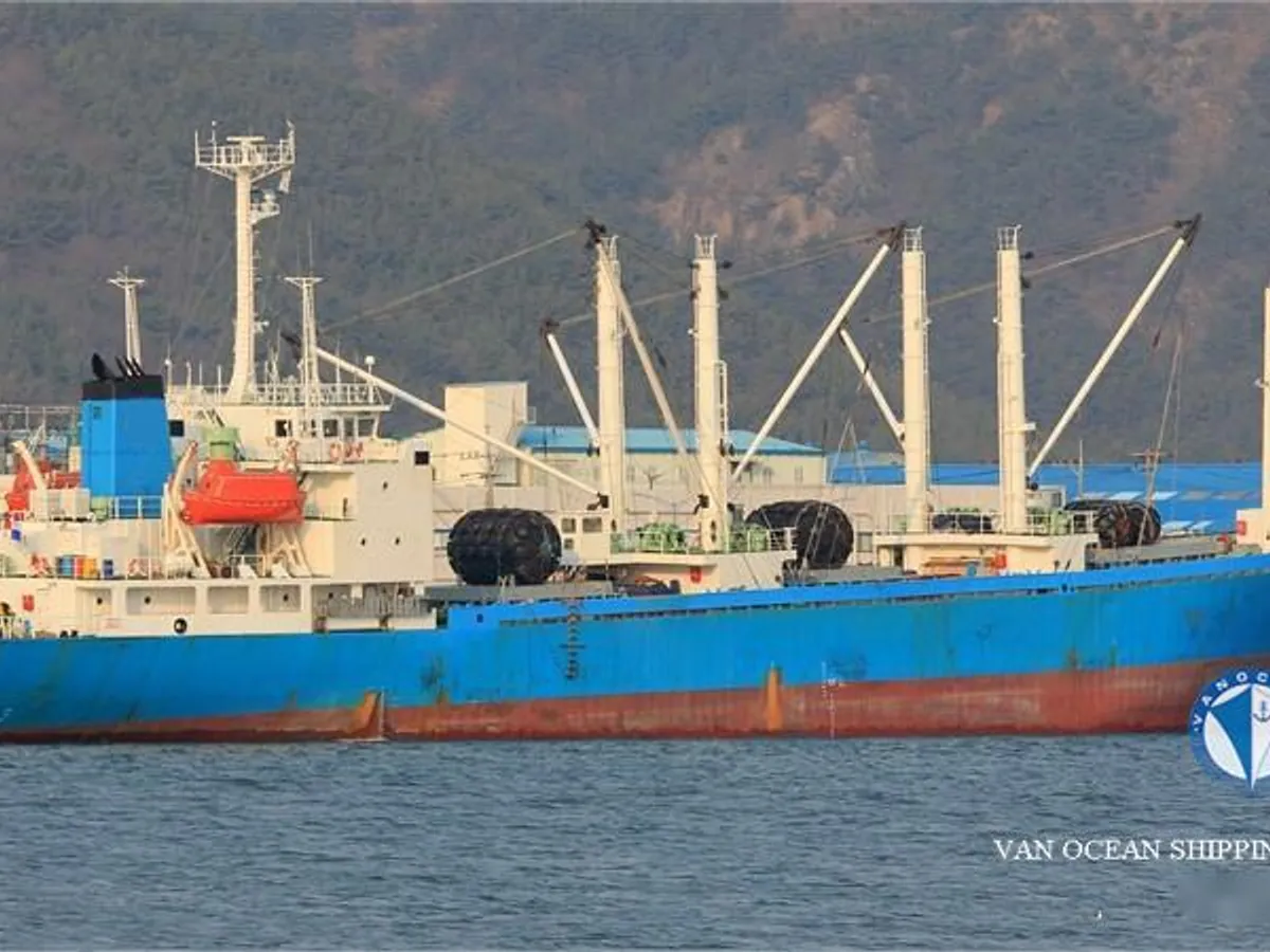 Kapal peti sejuk untuk dijual
