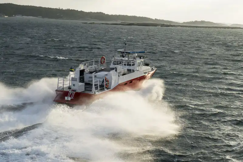 Kapal penyelamat untuk dijual