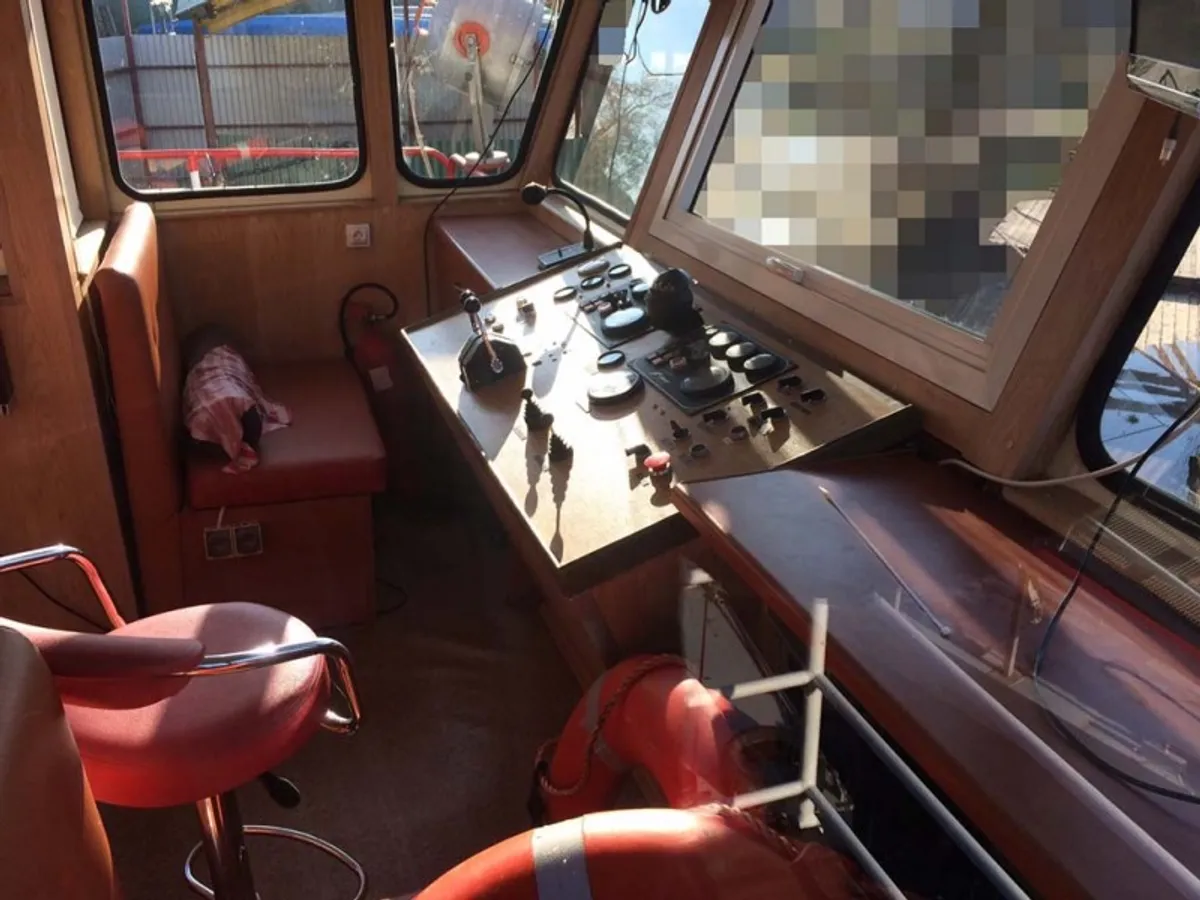 Kapal kontena untuk dijual