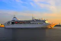 Kapal pesiar untuk jualan