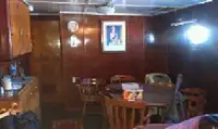 Kapal penyelidik untuk dijual