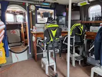 Kapal penyelamat untuk dijual