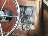 Kapal penyelamat untuk dijual