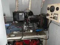 Kapal rondaan untuk dijual
