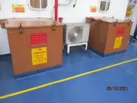 Kapal peti sejuk untuk dijual