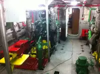 Kapal anak kapal untuk dijual
