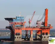 Kapal kren untuk dijual