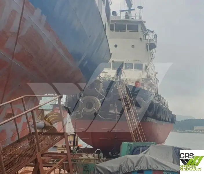 Kapal tunda untuk dijual
