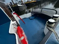Kapal rondaan untuk dijual