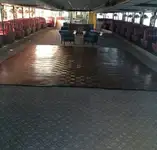 Kapal penumpang untuk dijual