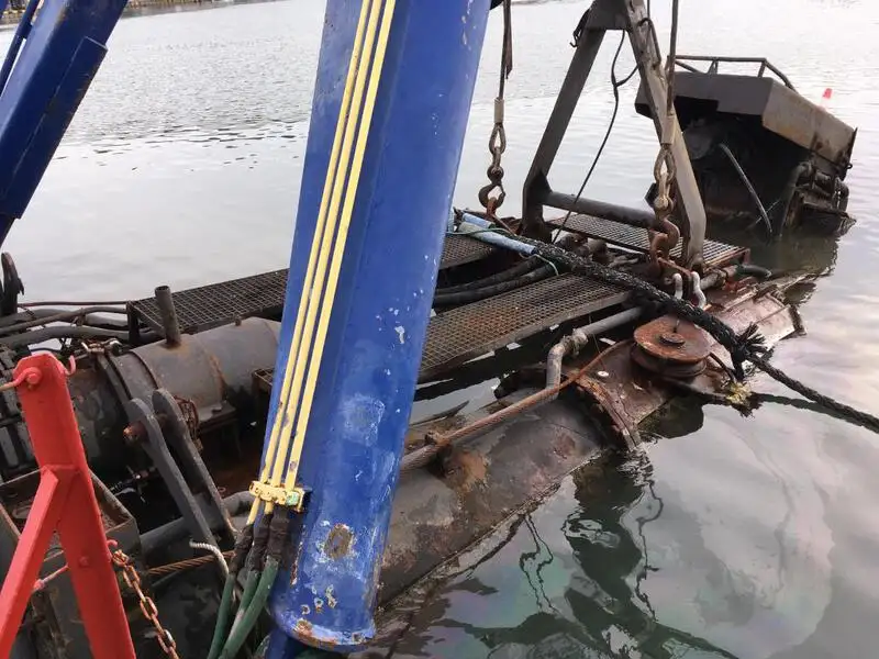 Kapal pengorek untuk dijual