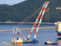 Kapal kren untuk dijual