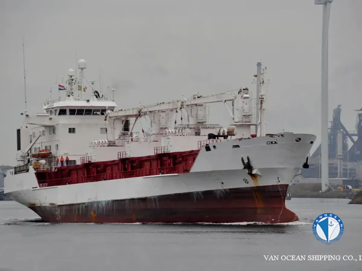 Kapal peti sejuk untuk dijual