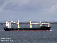 Kapal peti sejuk untuk dijual