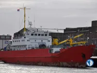 Kapal peti sejuk untuk dijual