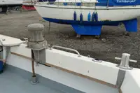 Kapal kerja untuk dijual