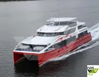 Kapal pelayaran untuk dijual