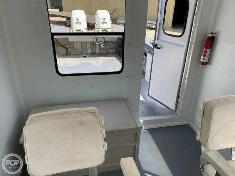 Kapal rondaan untuk dijual