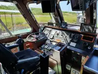 Kapal tinjauan untuk dijual