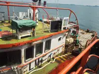 Kapal kerja untuk dijual