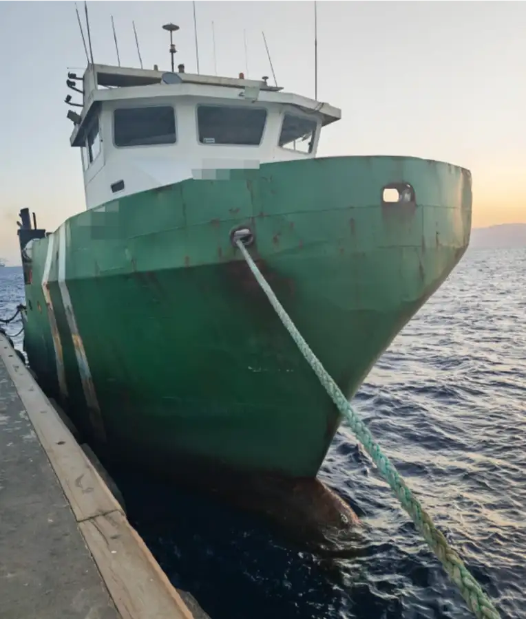 Kapal kerja untuk dijual