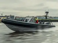 Kapal getah kaku untuk dijual