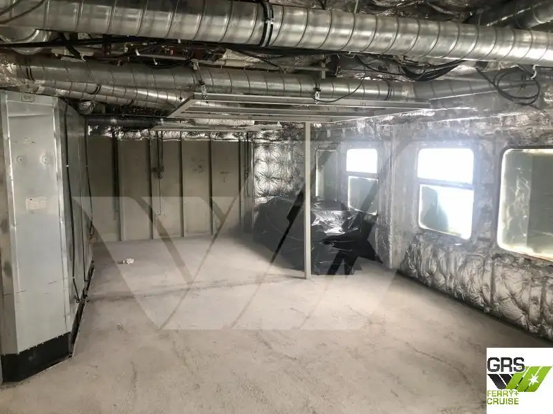Kapal pelayaran untuk dijual