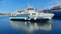 Kapal layar untuk dijual