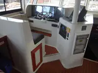 Kapal kerja untuk dijual