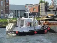 Kapal kerja untuk dijual