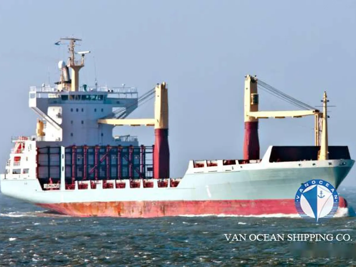 Kapal peti sejuk untuk dijual