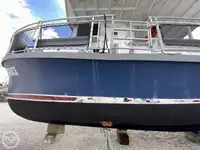 Kapal pelayaran untuk dijual