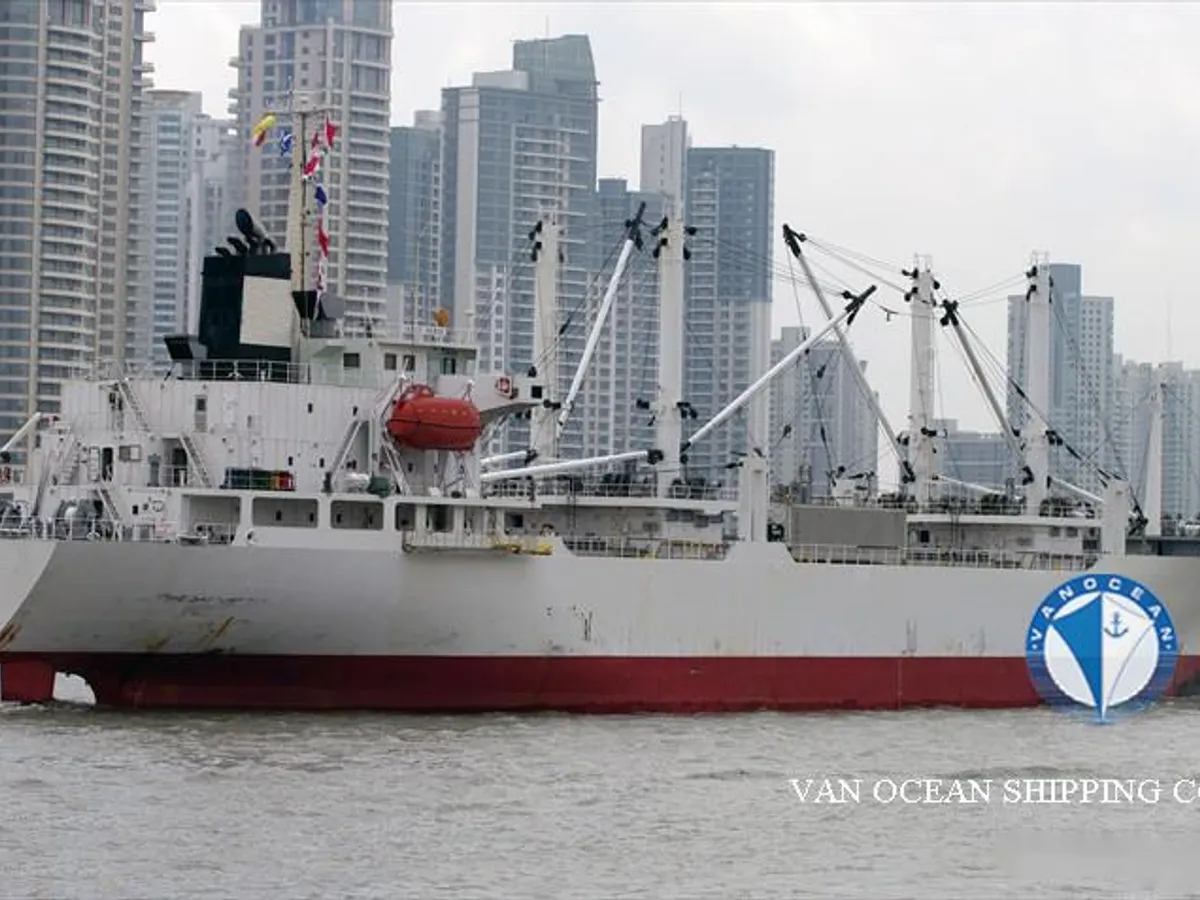 Kapal peti sejuk untuk dijual