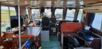 Kapal rondaan untuk dijual