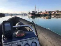 Kapal kerja untuk dijual