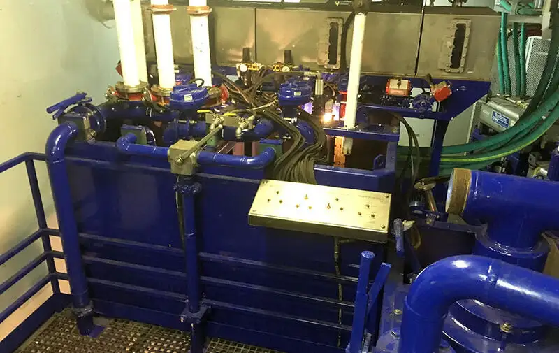 Kapal LNG untuk dijual