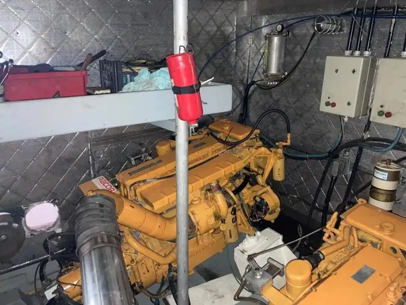 Kapal feri untuk dijual