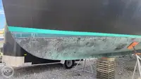 Kapal pelayaran untuk dijual