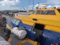 Kapal layar untuk dijual