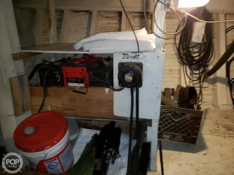 Kapal feri untuk dijual
