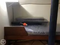 Kapal bekalan untuk dijual